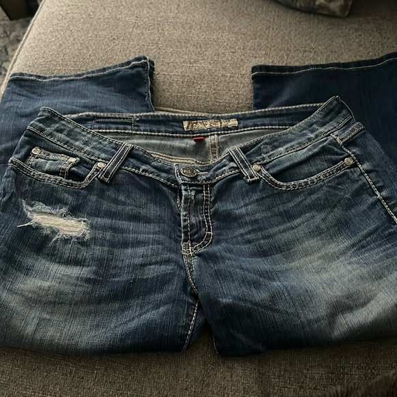 Gently used BKE Stella stretch crop jeans size 29 - Picture 1 of 4